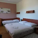U Denyho Appartement *