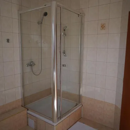 U Denyho Lägenhet *