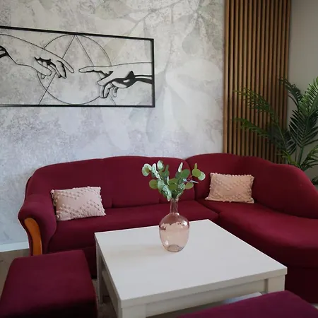 U Denyho Apartment