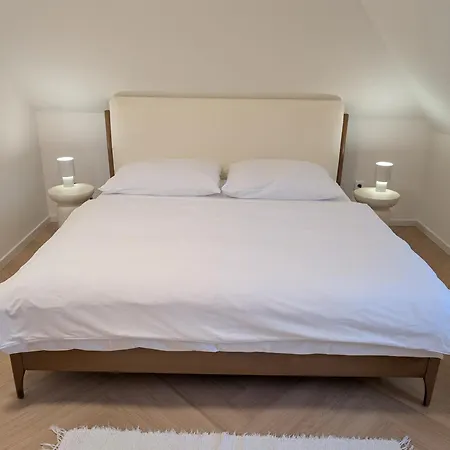 U Denyho 斯祖贝莱克